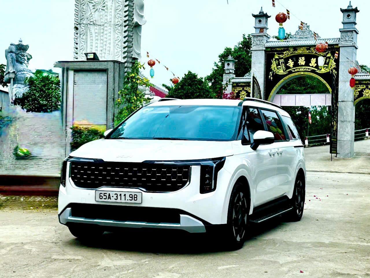 Thuê xe 7 chỗ Carnival 2025